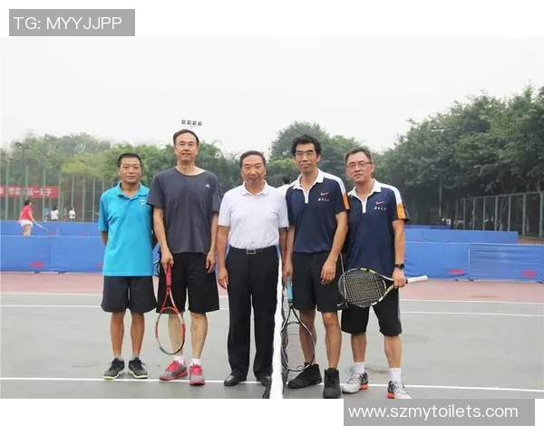 深圳网球队的默契配合与战术分析探讨网球竞技的团队精神与协作技巧