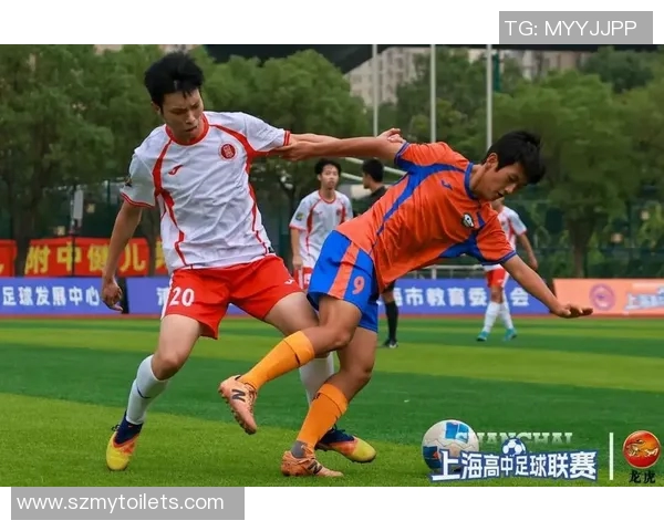 西安足球队个人能力引发热议球迷对球员表现褒贬不一 西安足球队个人能力引发热议球迷对球员表现褒贬不一