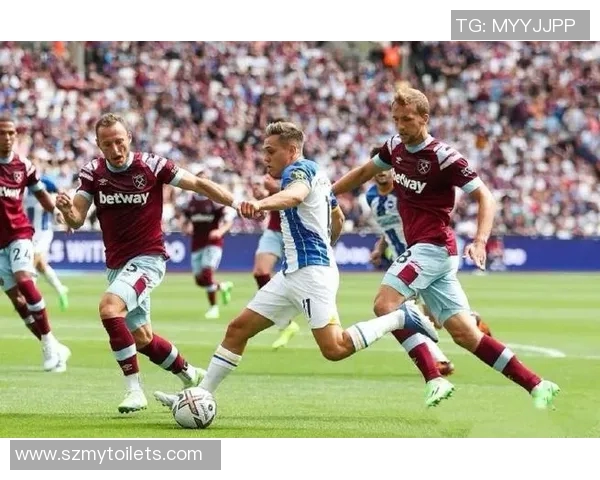 广东体育聚焦曼联对阵西汉姆联精彩赛事分析与前瞻展望